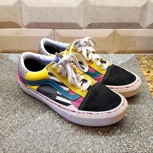 VANS Old Skool "Juxtapose" Sneakers - Size 6 1/2